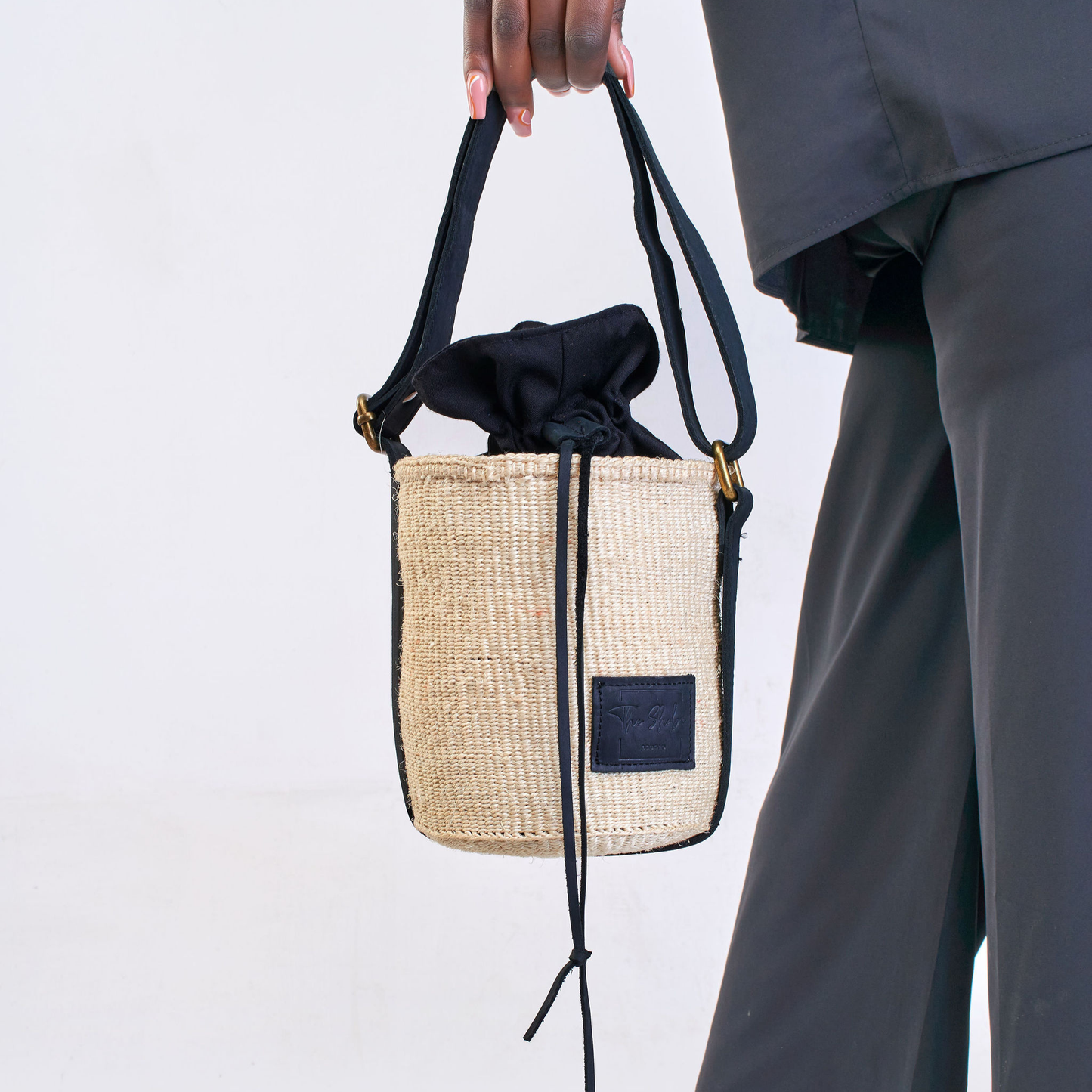 Wahura Bucket Bag- Black