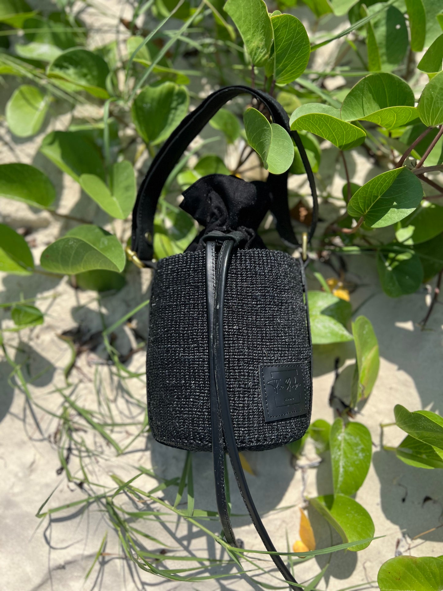 Nyuzi Bucket Bag