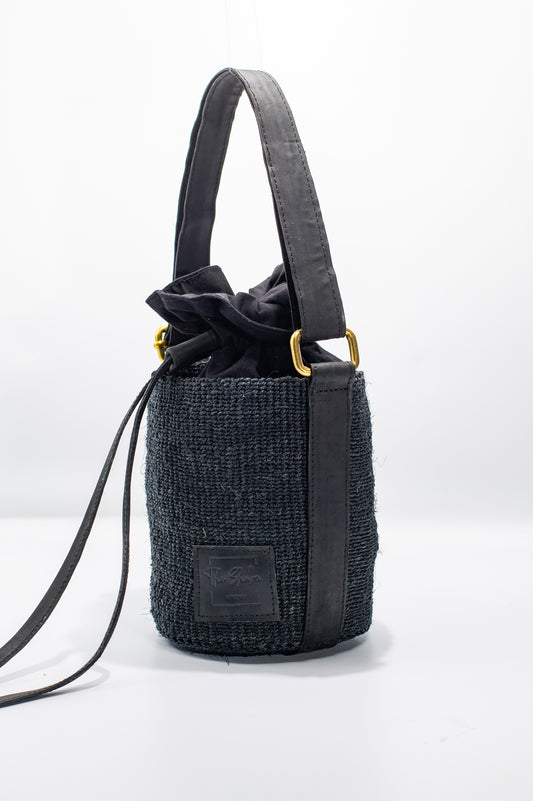 Nyuzi Bucket Bag