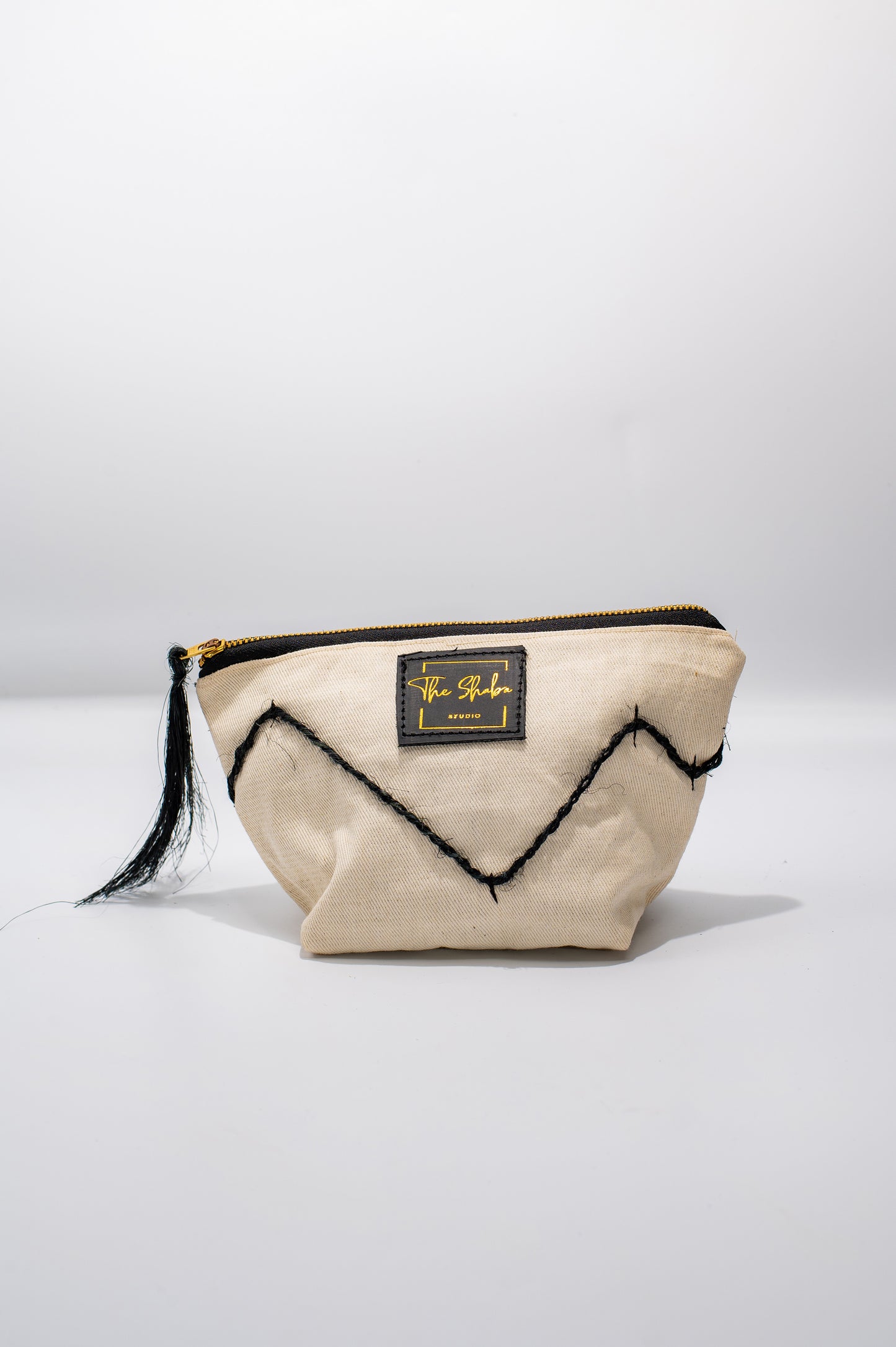 Zuri Pouch - White
